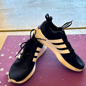 Adidas cloud foam running shoes